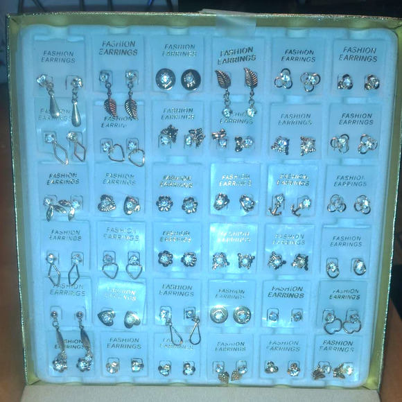 NIB -Gift set of 36 Gold Colored Cubic Zirconia stud back pierced earrings - Picture 1 of 7